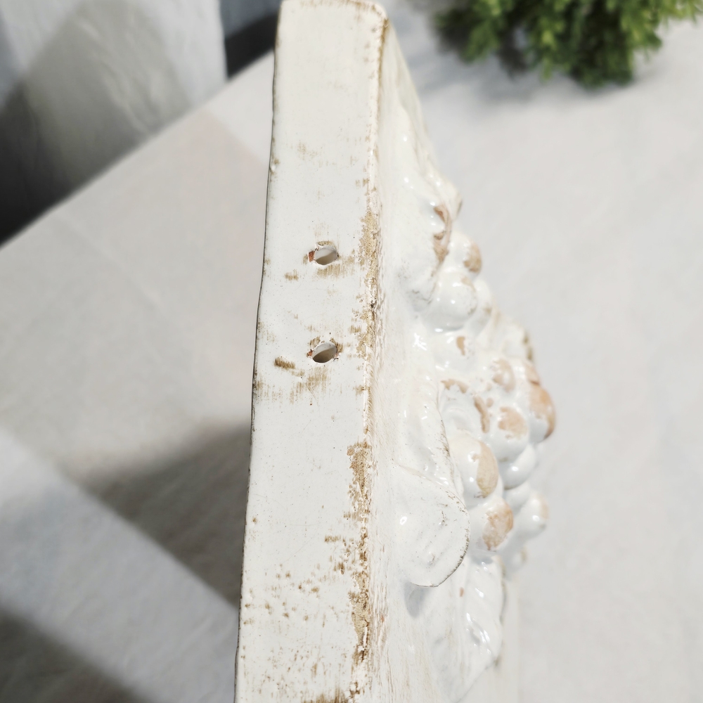 Vintage Style Grape Relief Wall Art - Picture 4 of 7